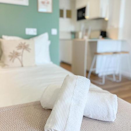 Cozy Studio With Sea Views Benalmádena Exterior foto