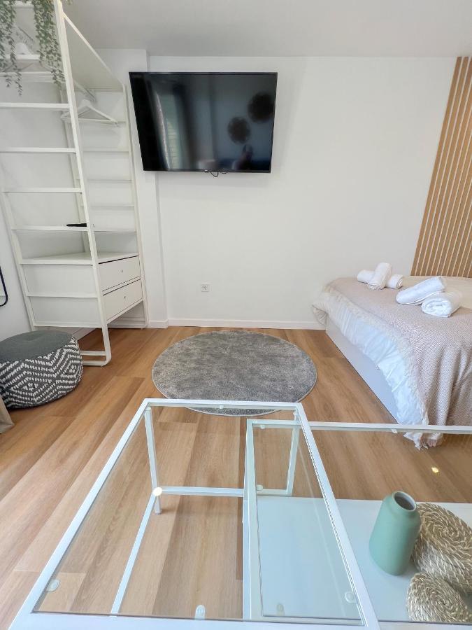 Cozy Studio With Sea Views Benalmádena Exterior foto